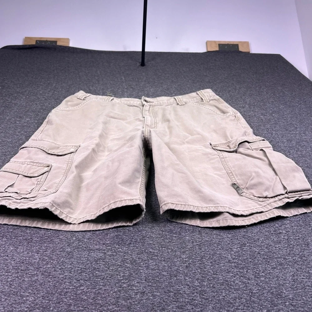 VTG Levis SilverTab Cargo Shorts Mens 38 Khaki Tan Relaxed Fit Tactical Workwear